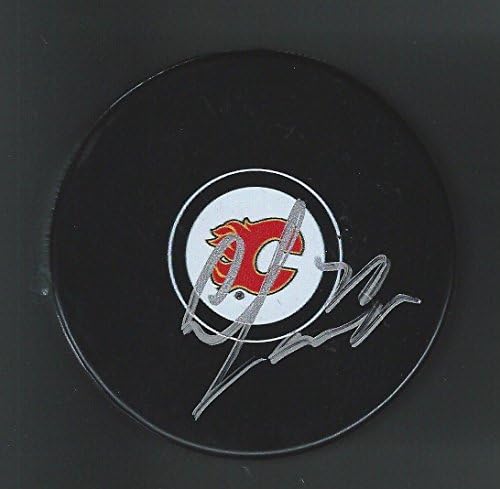 Curtis Lazar İmzalı Calgary Flames Diski-İmzalı NHL Diskleri